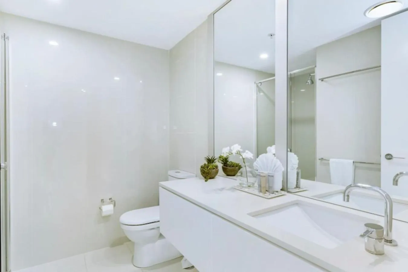 Serenity Getaway Your Home Away From Home Views Gold Coast Australia